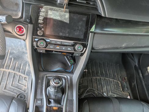 Used 2020 Honda Civic Sport Touring image 18