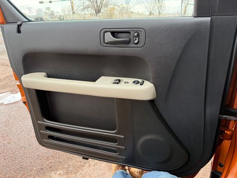 Used 2008 Honda Element EX image 17