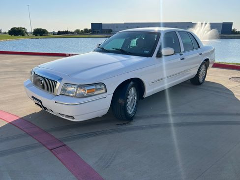 Used 2008 Mercury Grand Marquis LS image 4