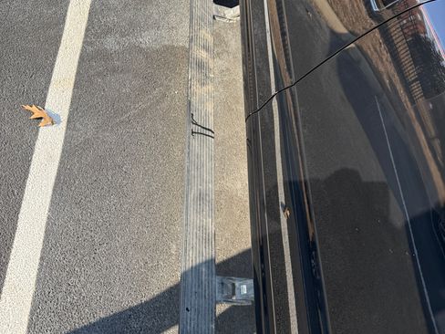 Used 2017 Ford F150 Lariat w/ FX4 Off-Road Package image 10