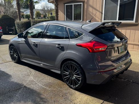Used 2017 Ford Focus RS image 21