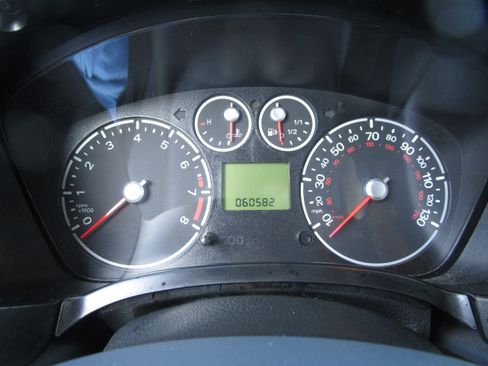 Used 2013 Ford Transit Connect XLT Premium FWD image 9
