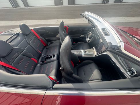 Used 2025 Mercedes-Benz CLE 53 AMG 4MATIC Cabriolet image 15