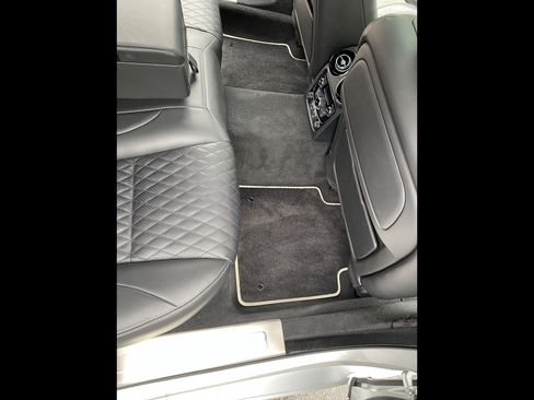 Used 2018 Jaguar XJ L Portfolio AWD/4WD image 18