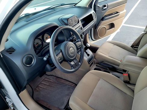 Used 2014 Jeep Patriot Sport w/ Power Value Group image 19