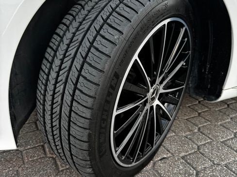 Used 2021 Mercedes-Benz C 300 4MATIC Sedan image 16