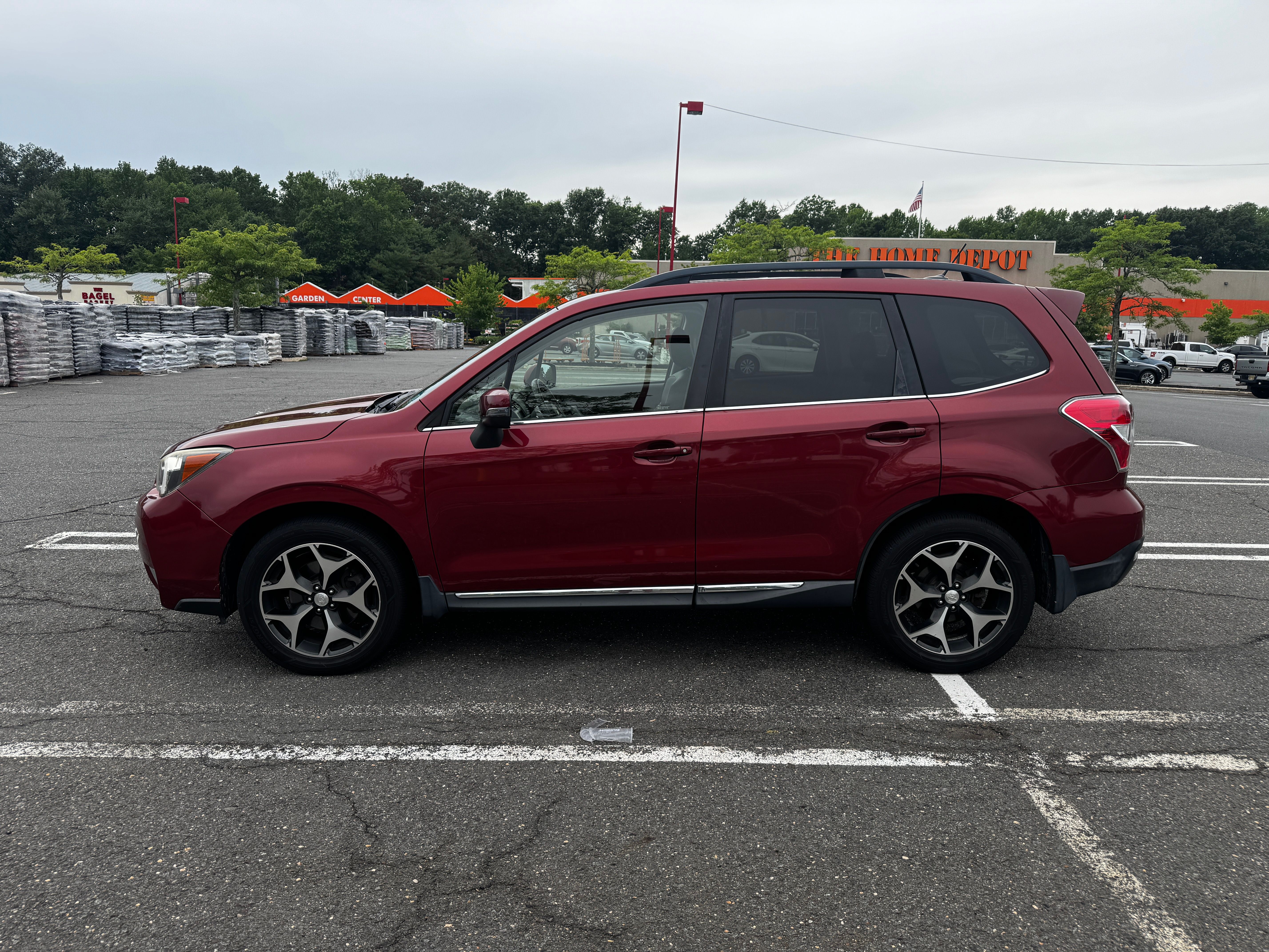 Used 2015 Subaru Forester 2.0XT Touring AWD/4WD image 6