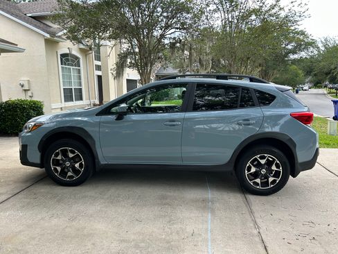 Used 2018 Subaru Crosstrek 2.0i Premium w/ Popular Package #2 AWD/4WD image 4