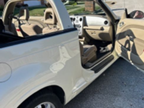 Used 2006 Chrysler PT Cruiser Touring image 8