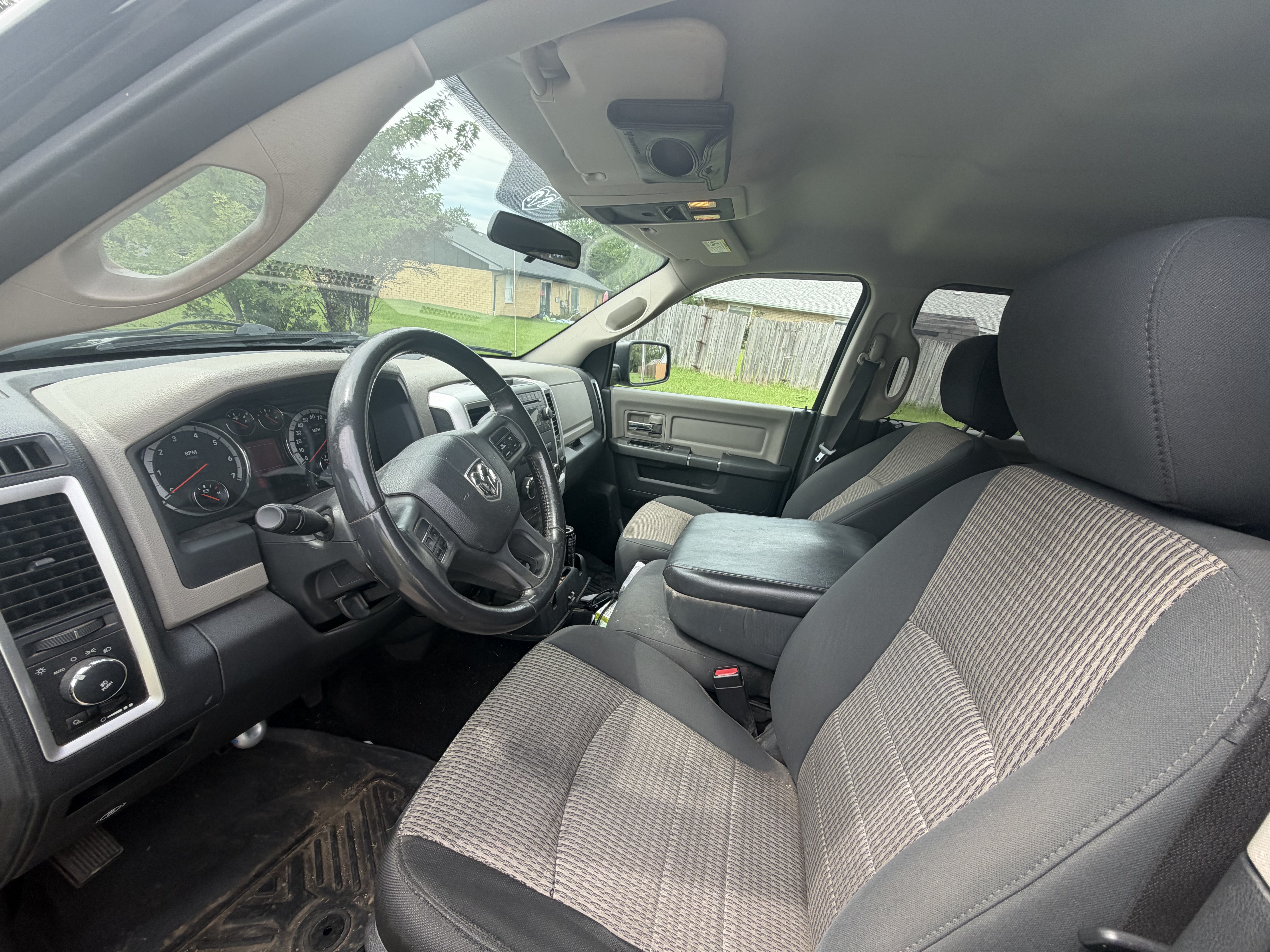 Used 2012 RAM 1500 Big Horn w/ Remote Start & Security Group AWD/4WD image 4