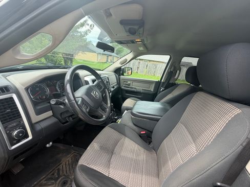 Used 2012 RAM 1500 Big Horn w/ Remote Start & Security Group AWD/4WD image 4