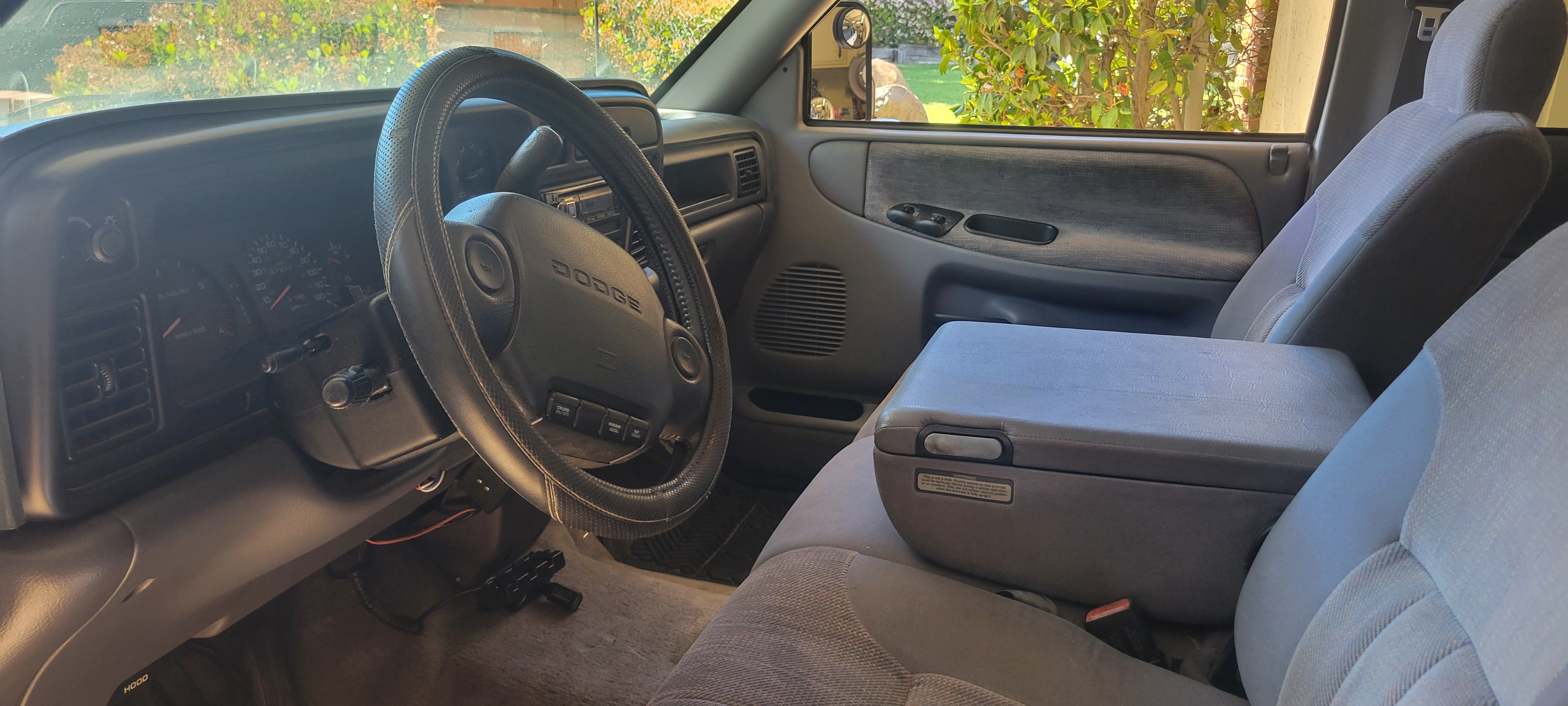 Used 1997 Dodge Ram 2500 Truck 2WD Club Cab image 9