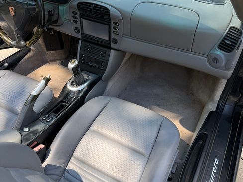 Used 2001 Porsche 911 Cabriolet image 6