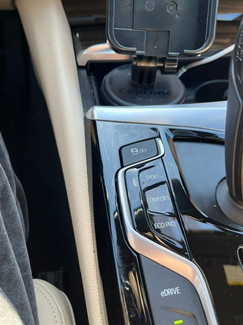 Used 2018 BMW 530e RWD image 6