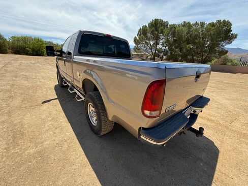 Used 2002 Ford F250 4x4 SuperCab Super Duty image 18