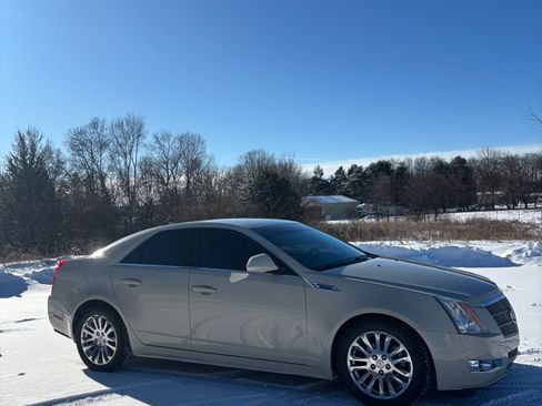 Used 2010 Cadillac CTS Performance image 6