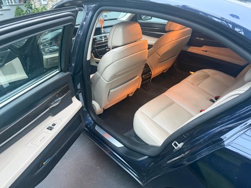 Used 2012 BMW 750Li xDrive AWD/4WD image 14