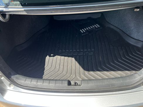 Used 2014 Honda Accord EX image 8