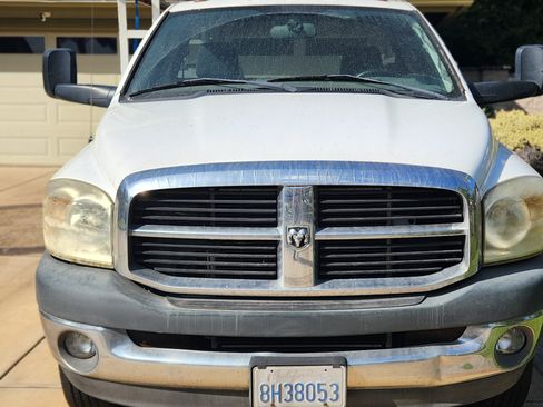 Used 2007 Dodge Ram 3500 Truck 2WD Regular Cab DRW w/ 2GG SLT Cpos Pkg image 1