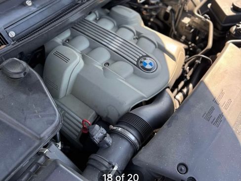 Used 2005 BMW X5 4.4i image 13