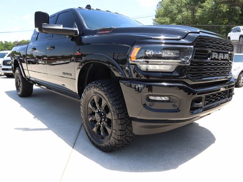 Used 2021 RAM 2500 Limited AWD/4WD image 4