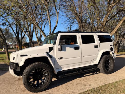 Used 2009 HUMMER H2 Luxury AWD/4WD image 2