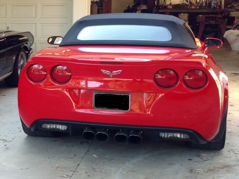 Used 2013 Chevrolet Corvette 427 w/ 1SB Preferred Equipment Group image 4