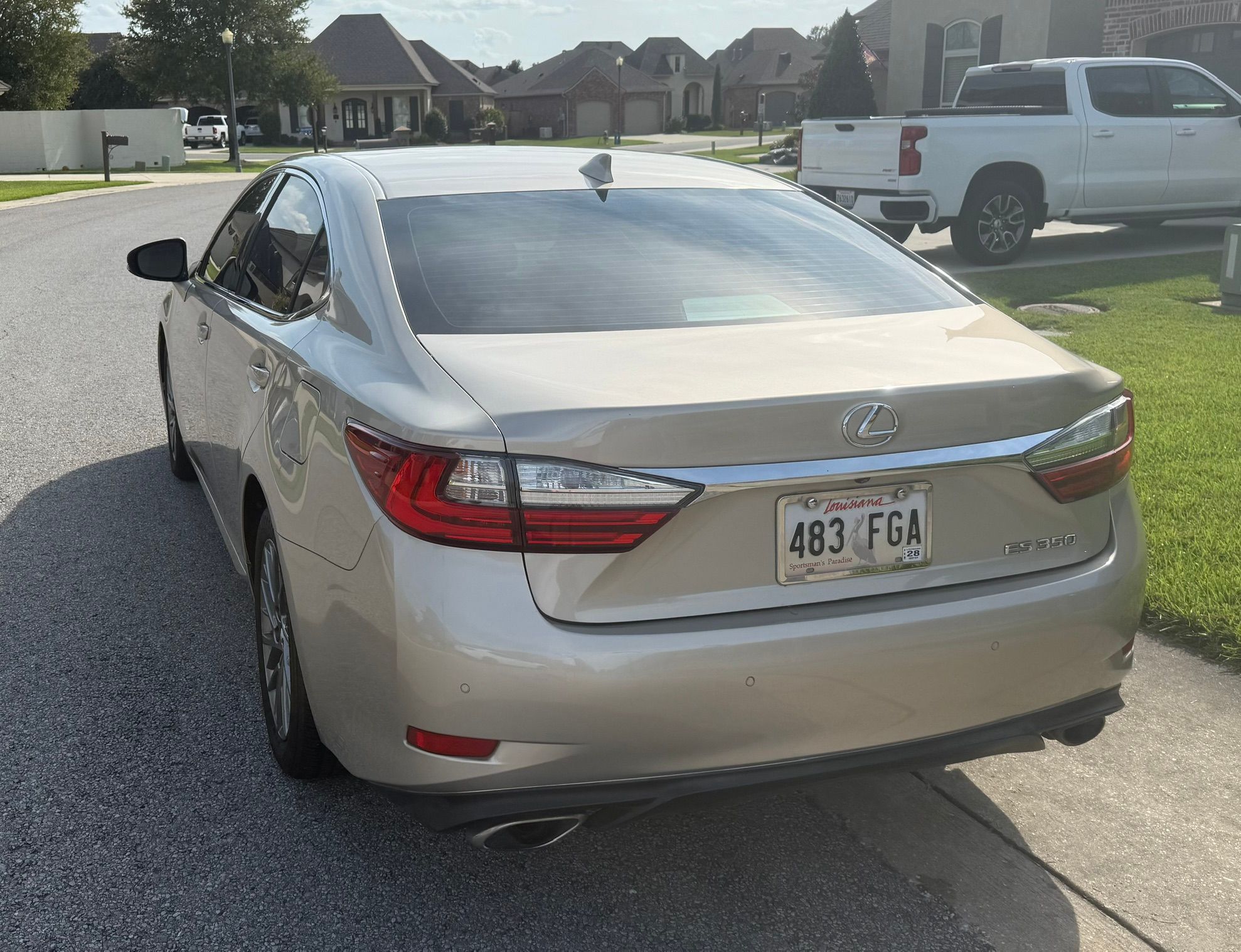 Used 2018 Lexus ES 350 w/ Navigation System Package FWD image 2