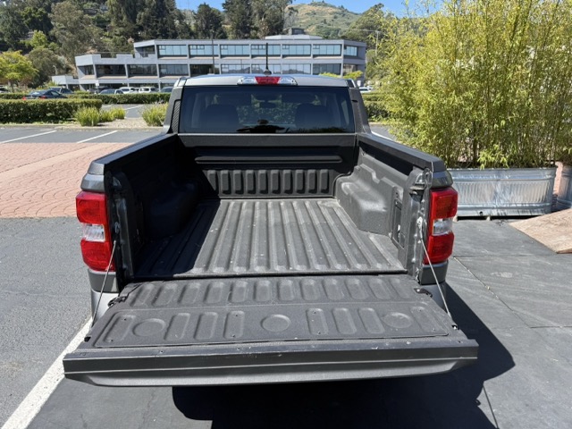 Used 2022 Ford Maverick XL FWD image 10
