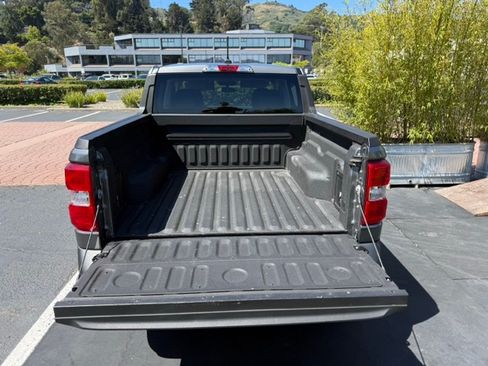 Used 2022 Ford Maverick XL FWD image 10