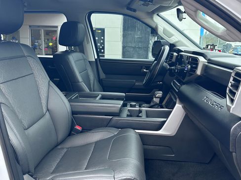 Used 2022 Toyota Tundra SR5 image 23