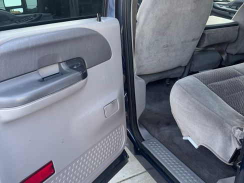 Used 2001 Ford F350 2WD Crew Cab Super Duty image 14