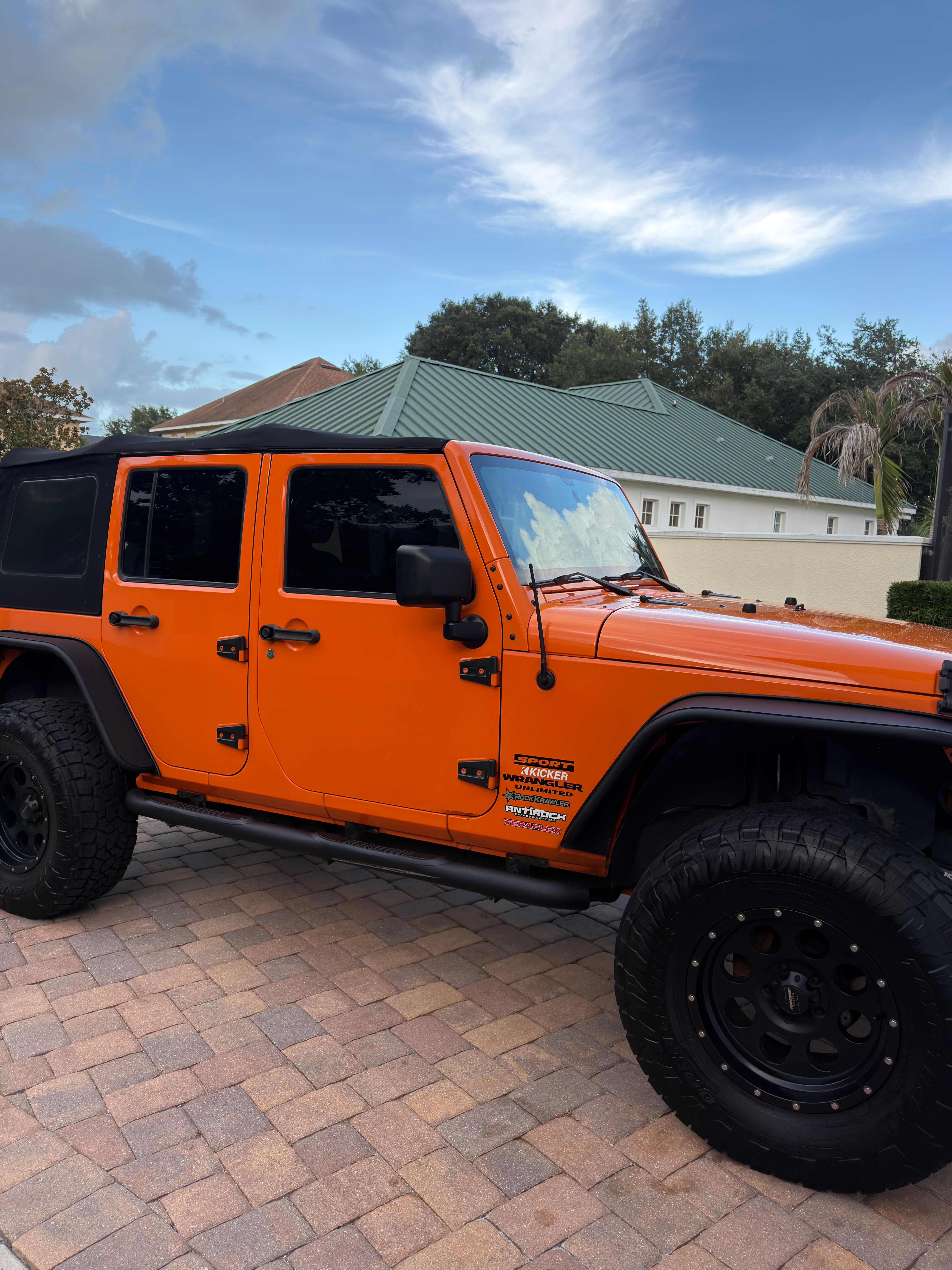 Used 2013 Jeep Wrangler Unlimited Sport AWD/4WD image 17