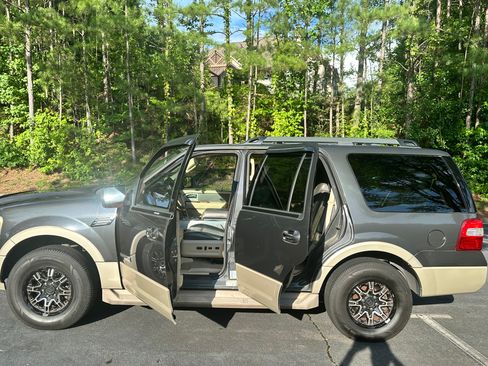 Used 2007 Ford Expedition Eddie Bauer RWD image 9
