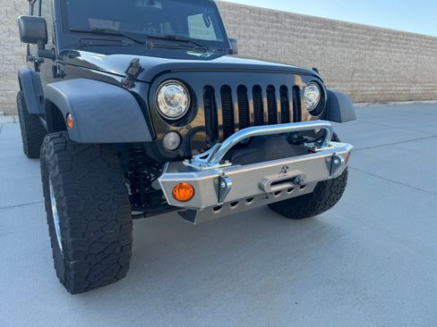 Used 2017 Jeep Wrangler Unlimited Sport image 20