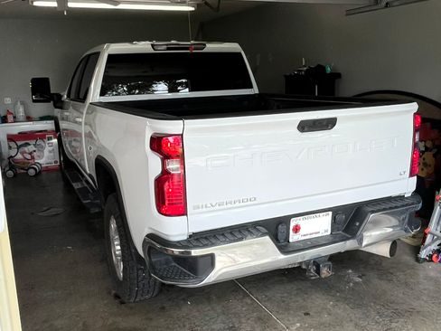 Used 2022 Chevrolet Silverado 2500 LT w/ Convenience Package AWD/4WD image 29