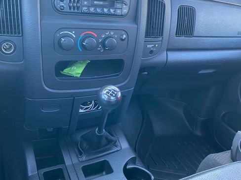 Used 2002 Dodge Ram 1500 Truck 2WD Regular Cab image 25