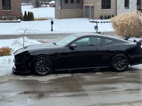 Used 2025 Ford Mustang Dark Horse w/ Dark Horse Handlin Package image 2