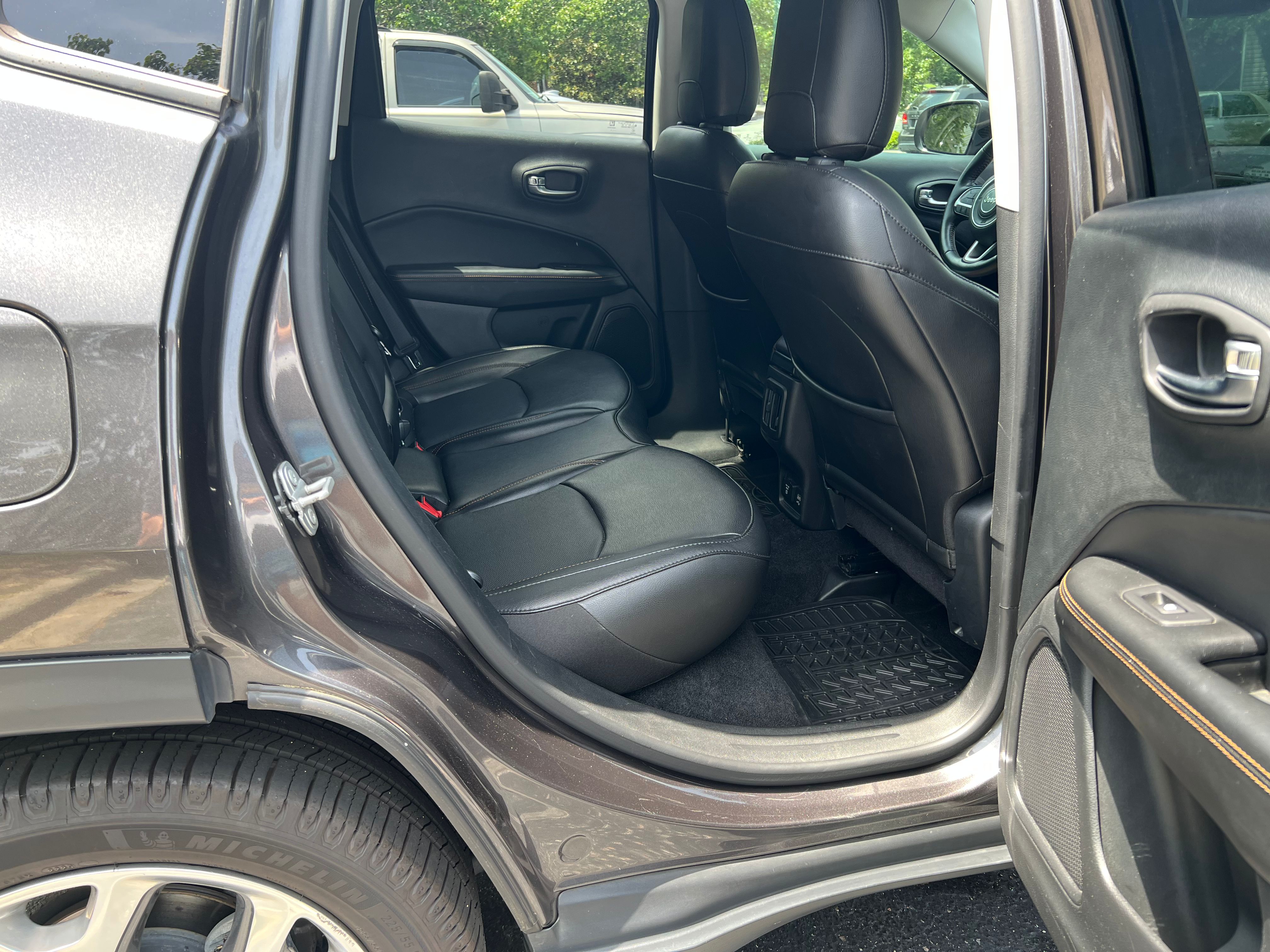 Used 2019 Jeep Compass Limited w/ Safety & Security Group FWD image 21