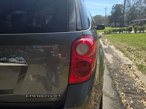 Used 2012 Chevrolet Equinox LT w/ Driver Convenience Package image 6
