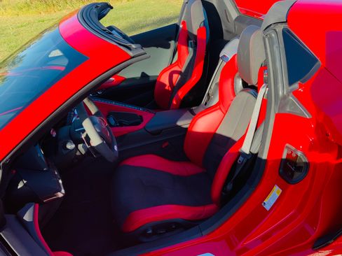 Used 2024 Chevrolet Corvette Z06 image 12