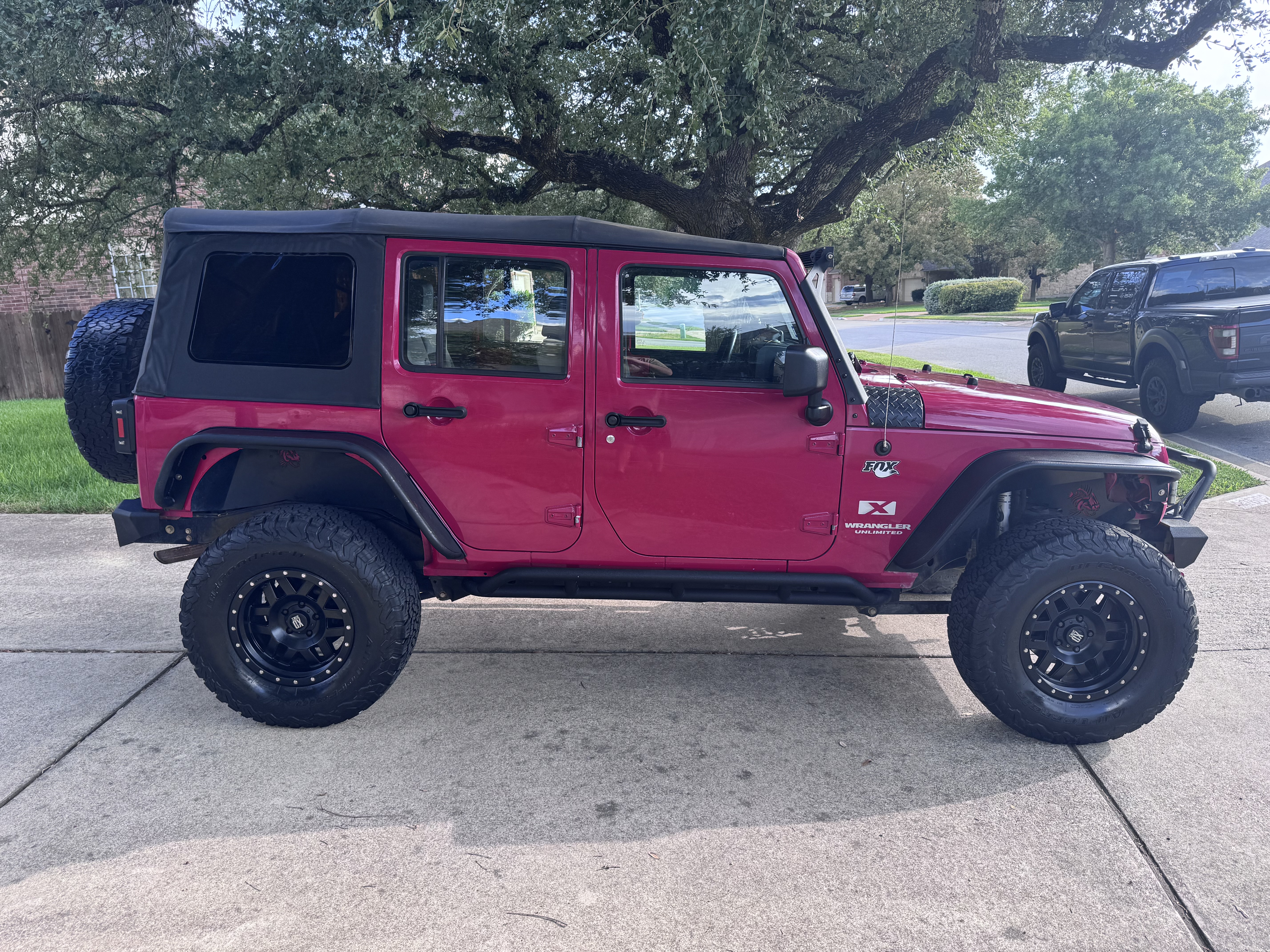 Used 2008 Jeep Wrangler Unlimited X AWD/4WD image 10