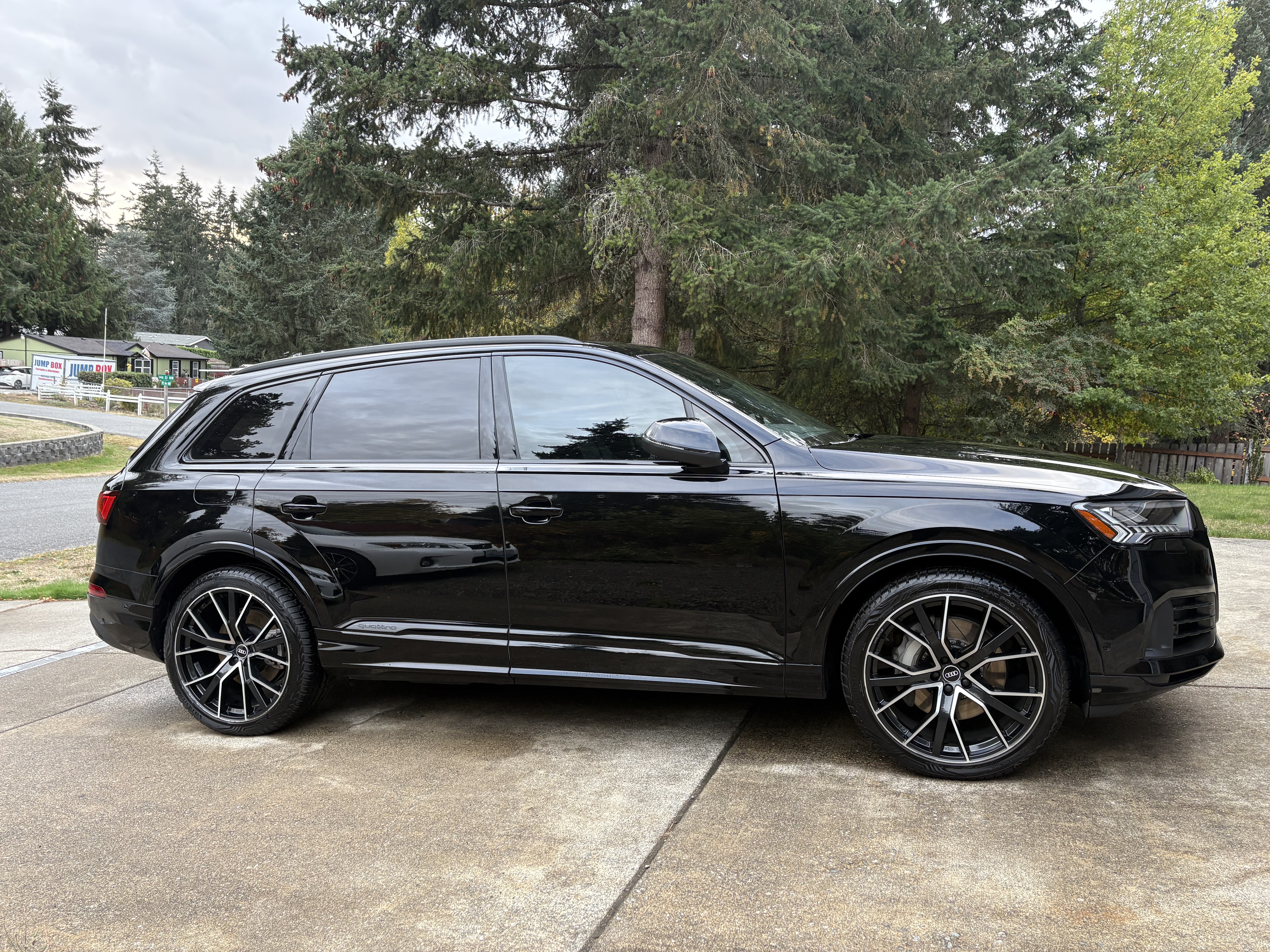 Used 2021 Audi Q7 3.0T Prestige w/ Prestige Package AWD/4WD image 4