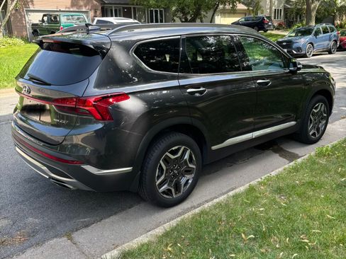 Used 2021 Hyundai Santa Fe Limited AWD/4WD image 4