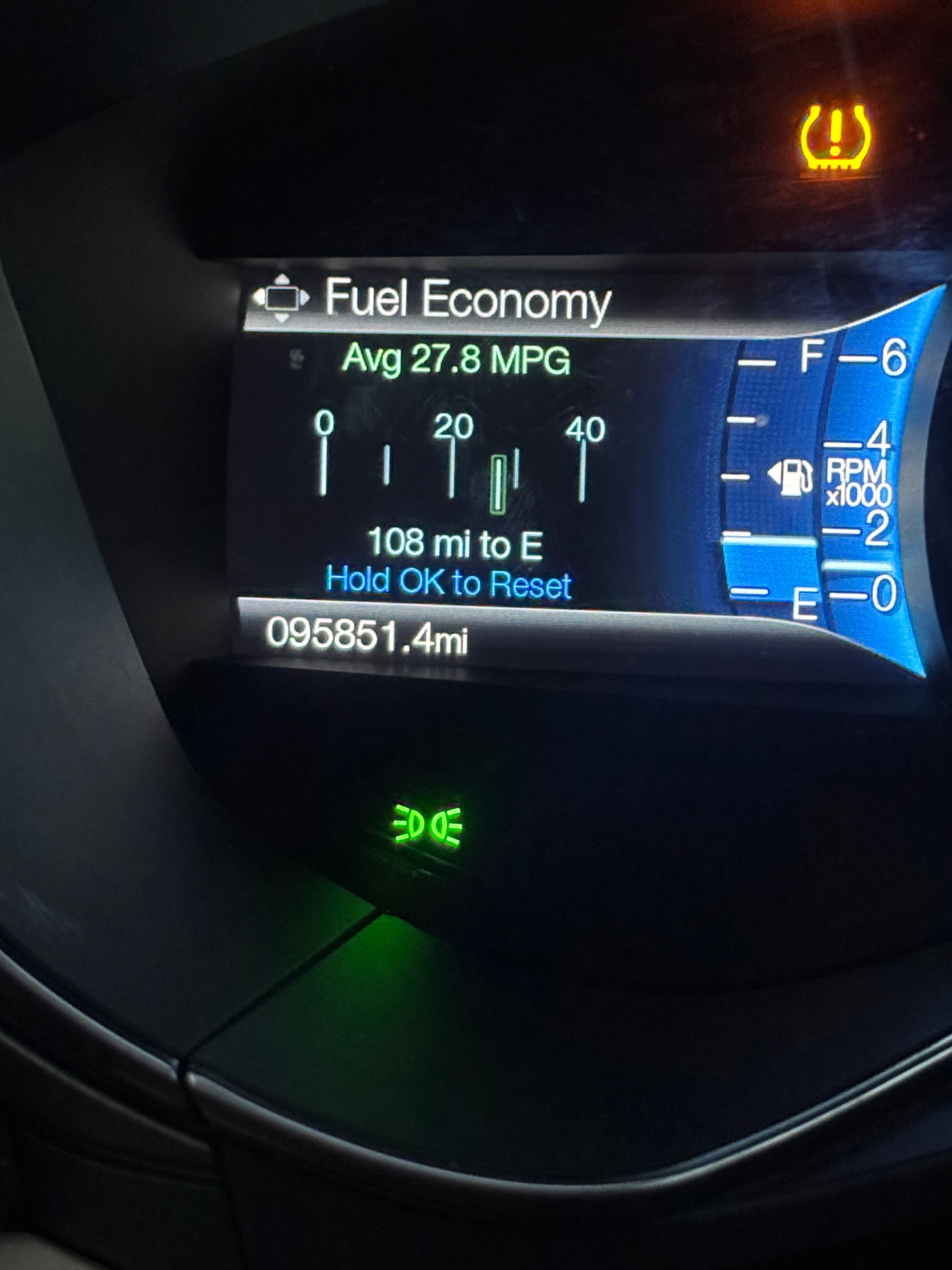Used 2017 Ford Fusion Platinum FWD image 21