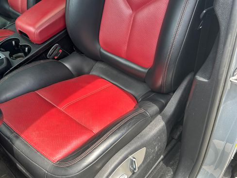 Used 2021 Porsche Macan AWD/4WD image 6
