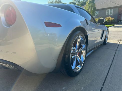 Used 2012 Chevrolet Corvette Grand Sport w/ 2LT Preferred Equipment Group image 20