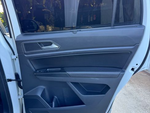 Used 2018 Volkswagen Atlas SE image 20