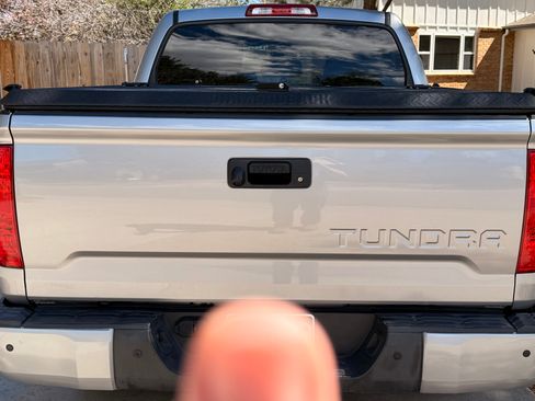 Used 2016 Toyota Tundra SR5 w/ TRD Off Road Package image 6