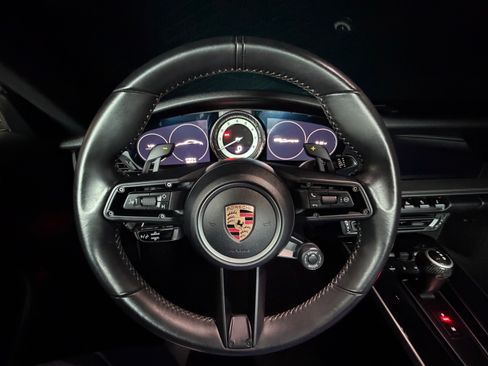 Used 2020 Porsche 911 Carrera image 10